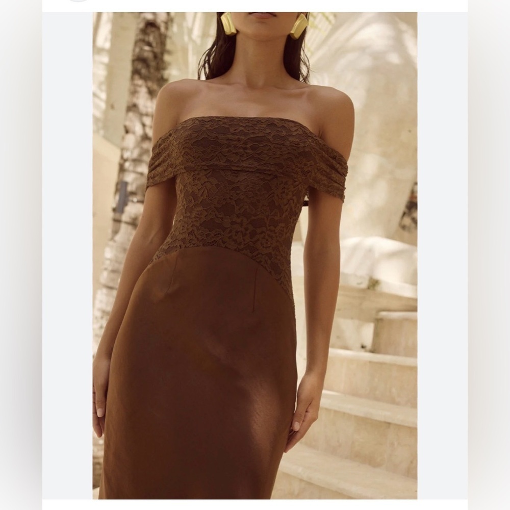 Runaway The Label Amoret Brown Metallic Off-Shoulder Bardot Lace Evening Maxi M